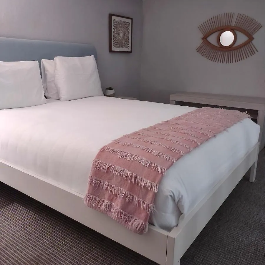 Trópica Beach Hotel San Juan